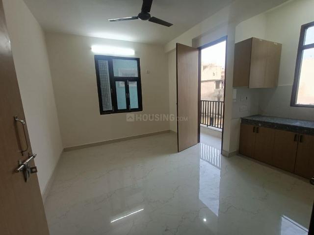 Flat for rent in South Delhi, Deri