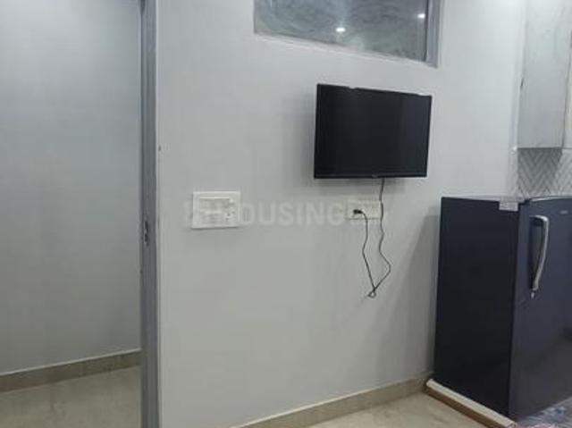Flat for rent in Deri