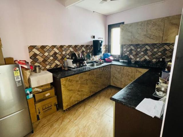 Flat for rent in South Delhi, Deri