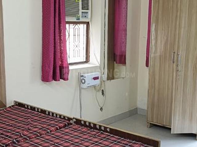 Flat for rent in Sector 12, Noida