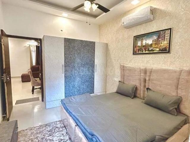 Flat for rent in Hariana