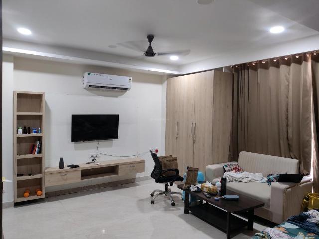 Flat for rent in Hariana