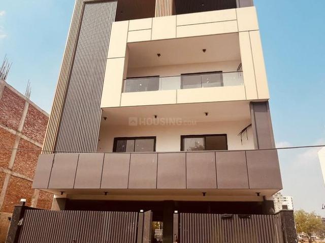 Flat for rent in Hariana