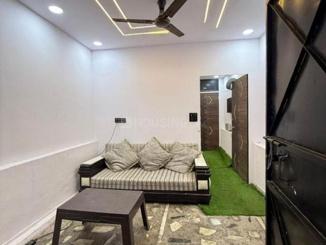 Flat for rent in North West Delhi, Deri