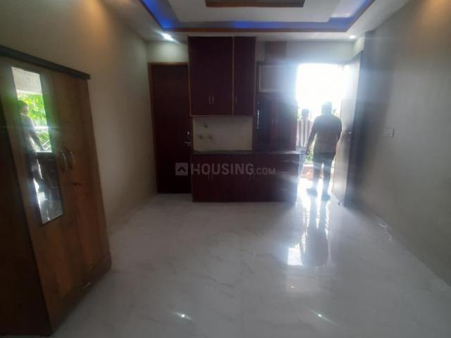Flat for rent in Deri