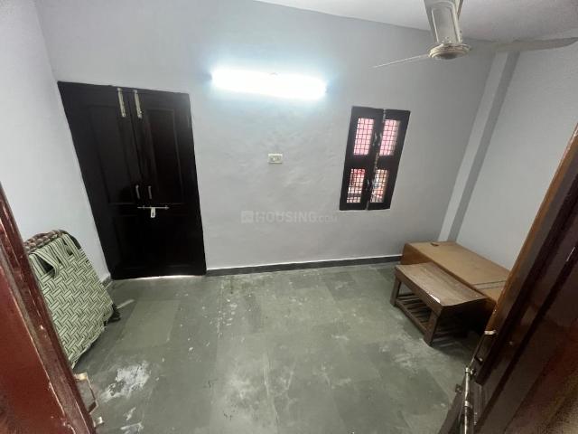 Flat for rent in Punjabi Bagh, Delhi