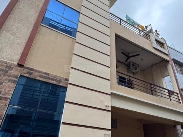Flat for rent in Madya