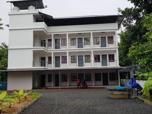 Flat for rent in Thrippunithura, Kerala