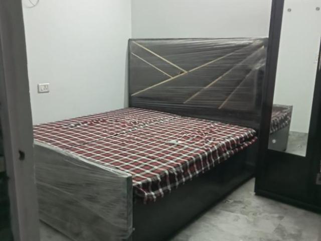 Flat for rent in Ravi Nagar, Delhi