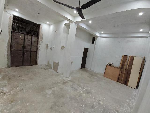 House for rent in Aminabad, Lucknow