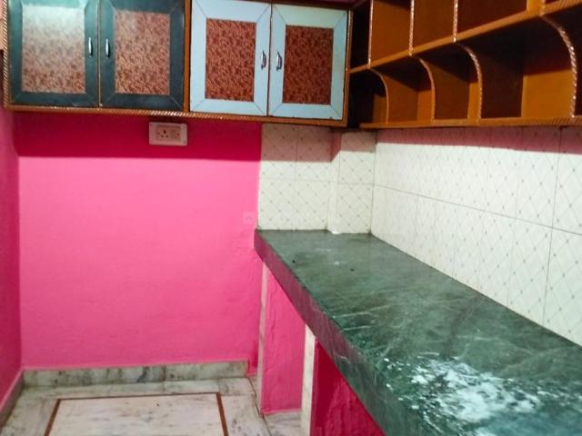 House for rent in Madya