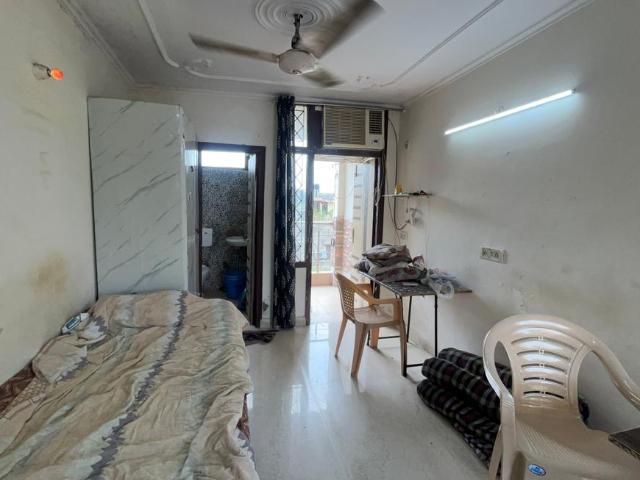 House for rent in South Delhi, Deri