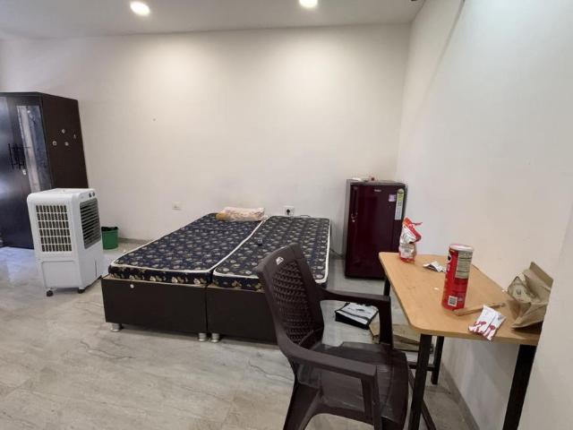 House for rent in Madya