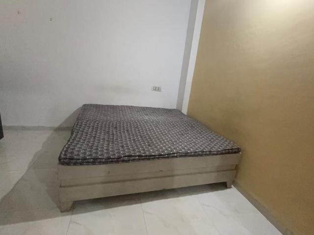 House for rent in Madya