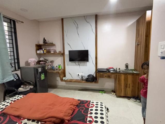 House for rent in Madya