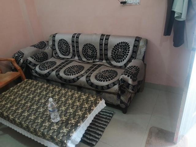 House for rent in Pocket 1, Delhi