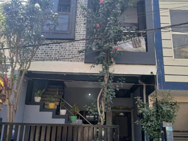House for rent in Madya