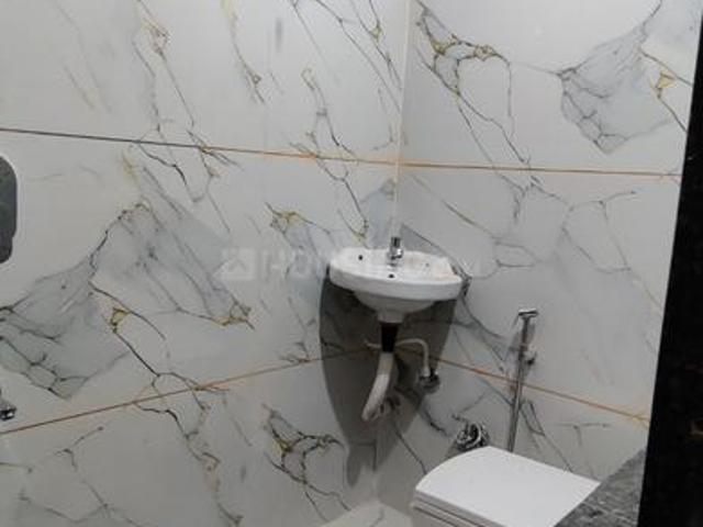 House for rent in Madya