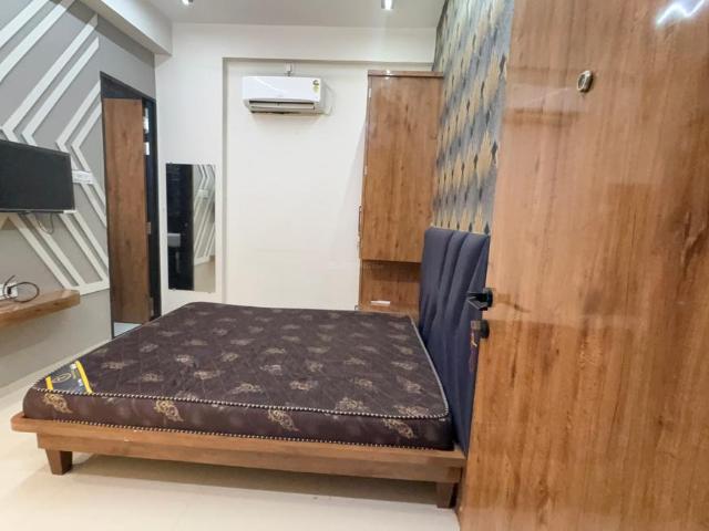 House for rent in Madya