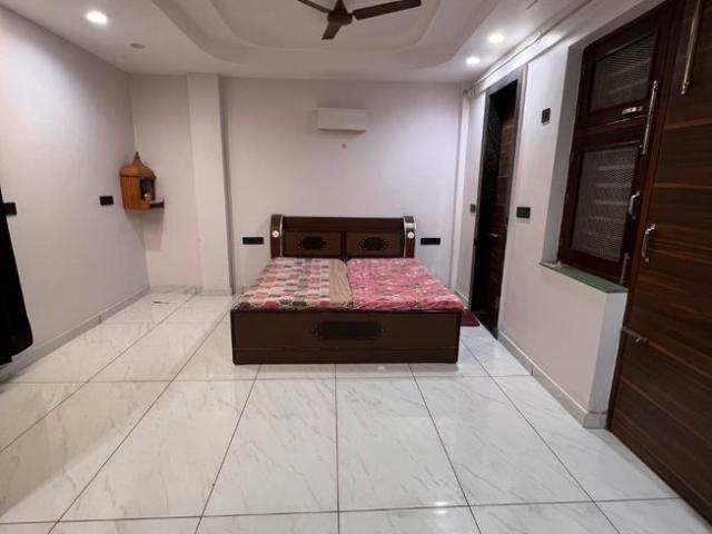House for rent in Hariana