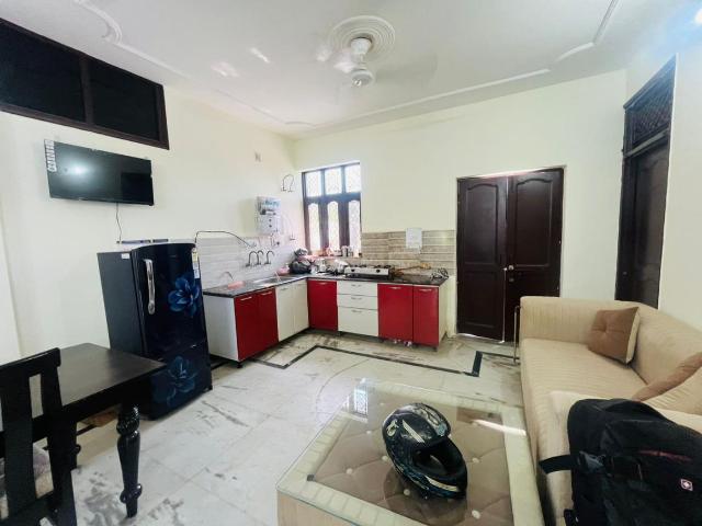 House for rent in Sector 21A, Faridabad