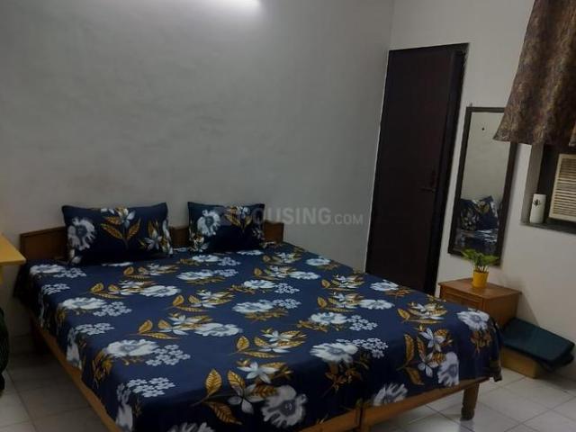 House for rent in Sector 29, Noida