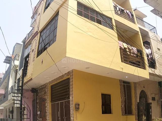 House for sale in Hariana