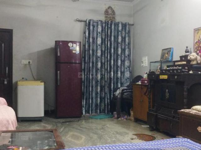 House for rent in North East Delhi, Deri
