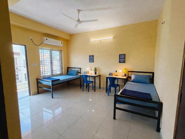 Flat for rent in Madya
