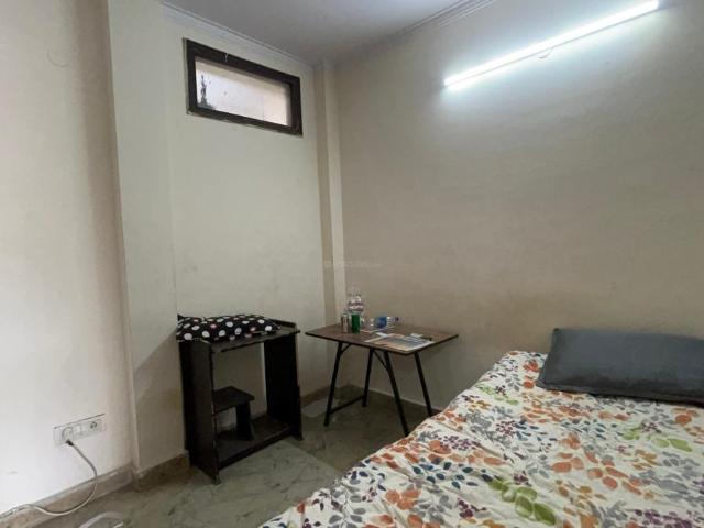 Flat for rent in South Delhi, Deri