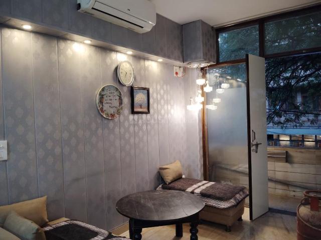 Flat for rent in Deri