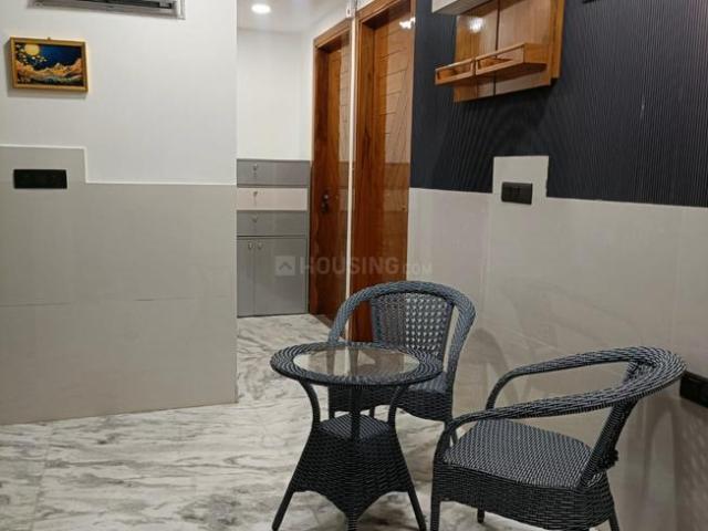 Flat for rent in Deri