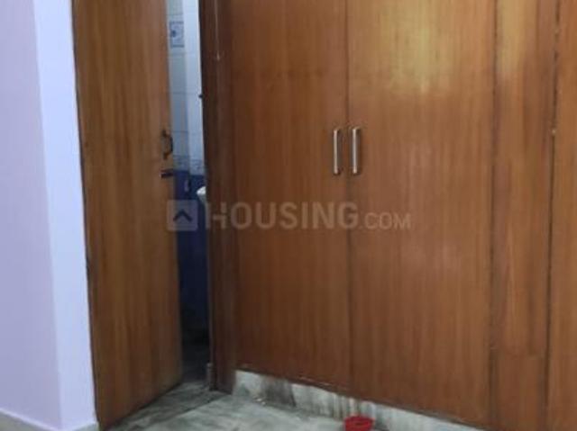 Flat for rent in Deri