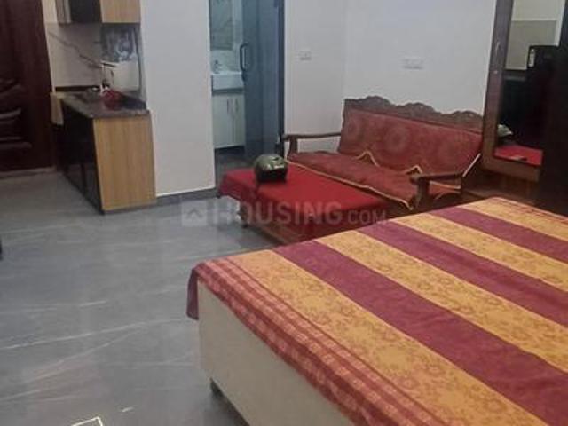 Flat for rent in Deri