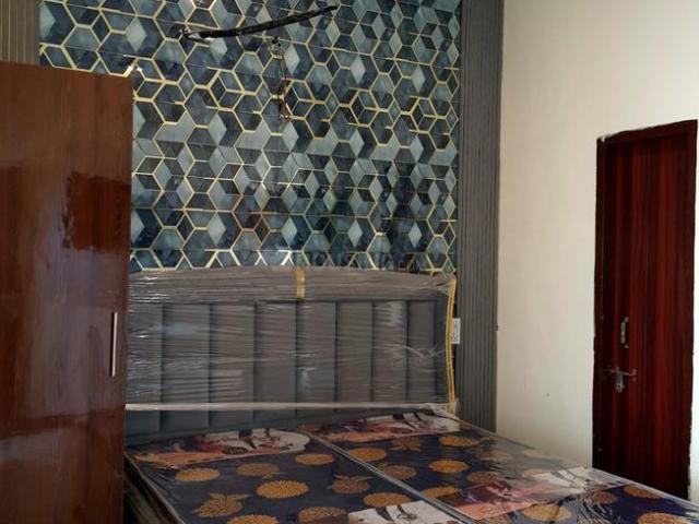 Flat for rent in Zirakpur, Sahibzada Ajit Singh Nagar