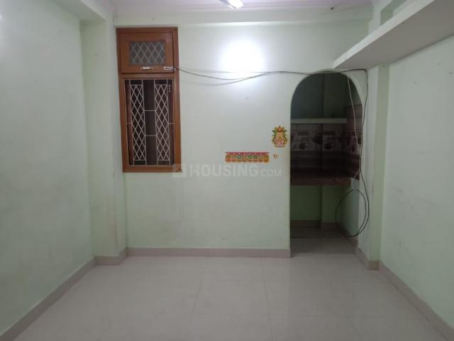 Flat for rent in Deri