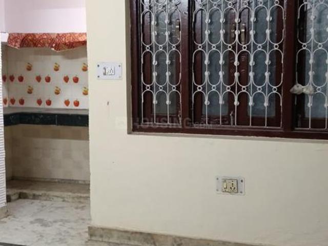 Flat for rent in Deri
