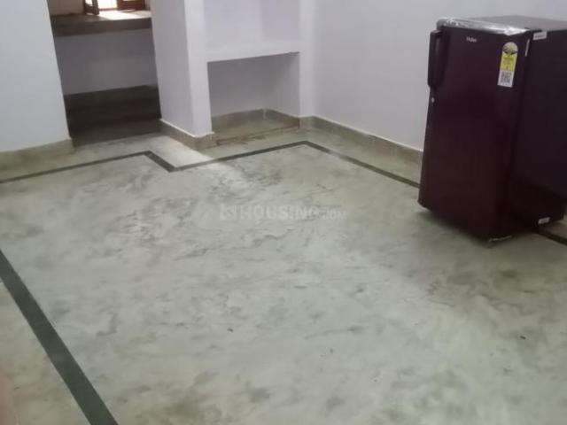 Flat for rent in Deri