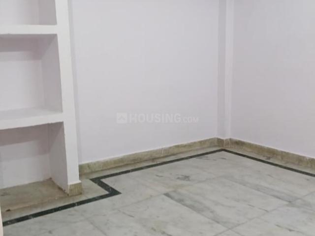 Flat for rent in Deri