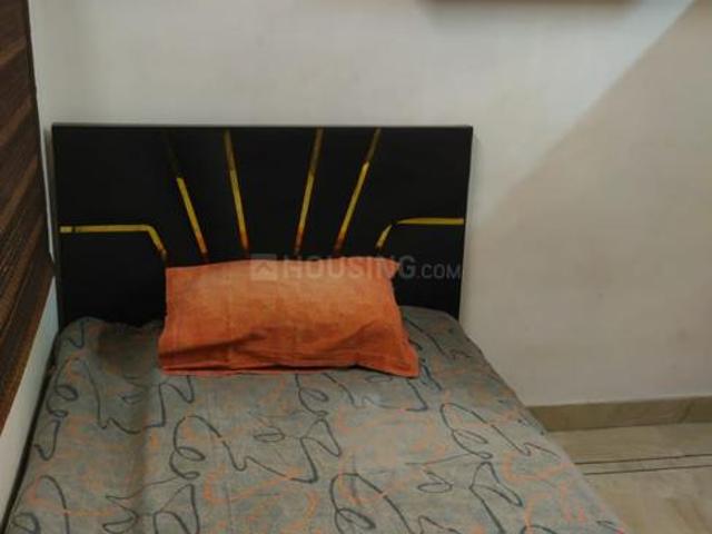 Flat for rent in North West Delhi, Deri