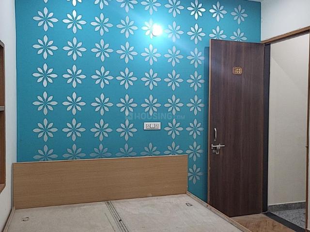 Flat for rent in Deri
