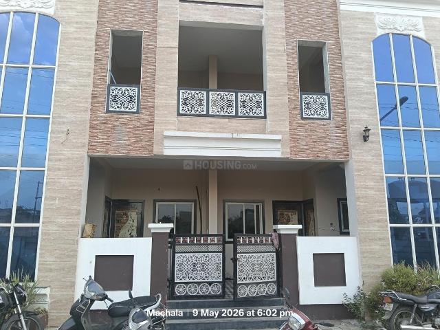 Flat for rent in Nihalpurmundi, Indore