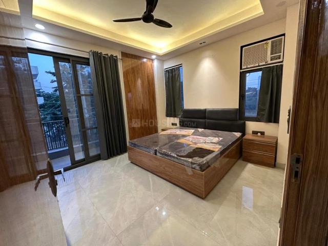 Flat for rent in South Delhi, Deri