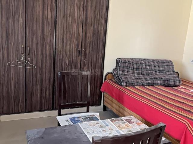 Flat for rent in Deri