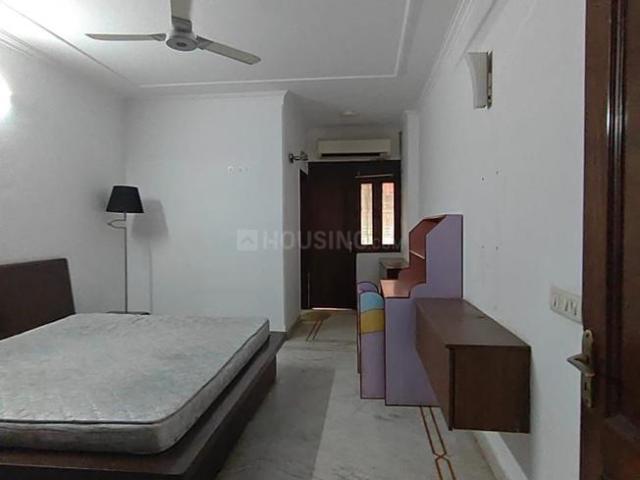 Flat for rent in Deri