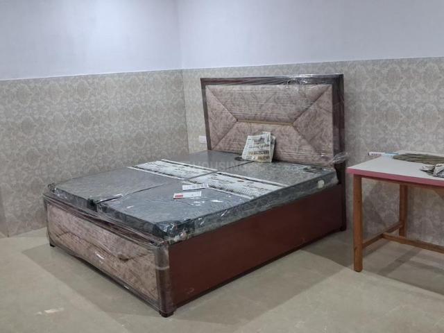 Flat for rent in Deri