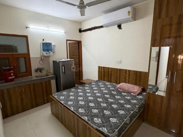 Flat for rent in South West Delhi, Deri