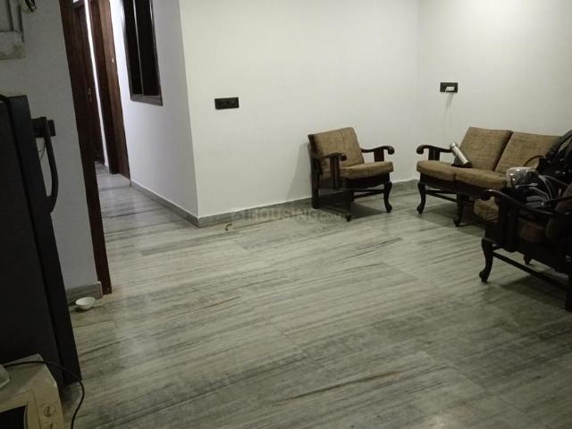 Flat for rent in Deri
