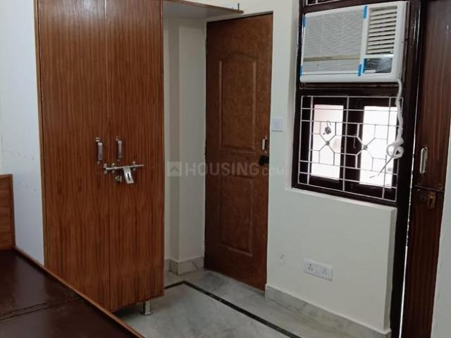 Flat for rent in Deri