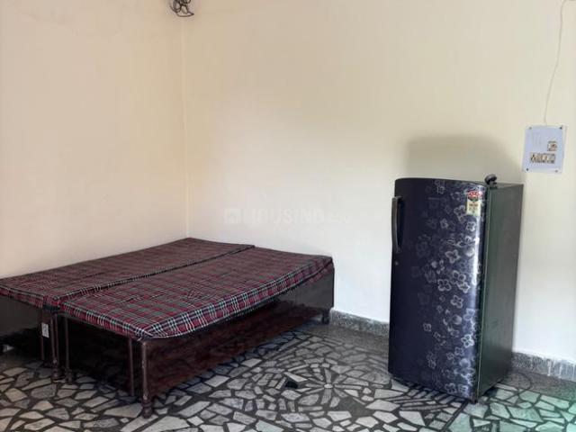 Flat for rent in North Delhi, Deri
